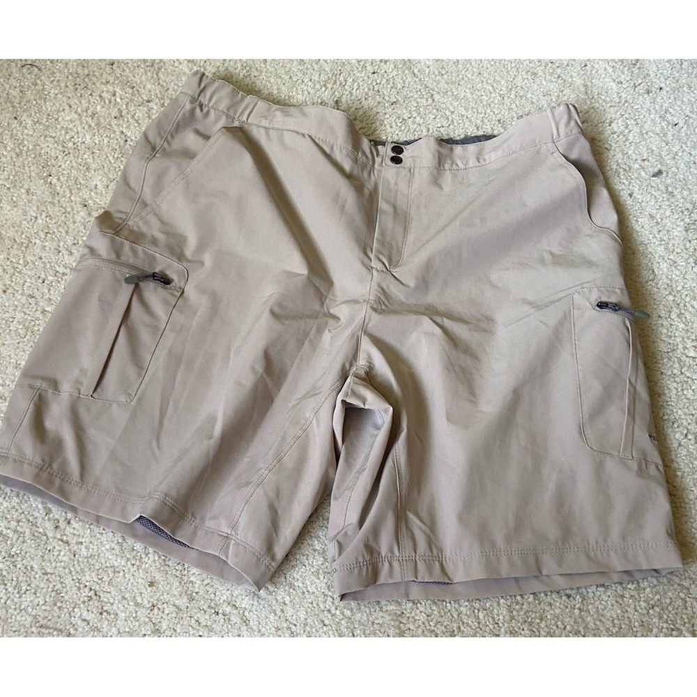 Men's Reef‎ Life Fishing/ Water -Tan- Cargo Shorts- Size XL-Excellent Condition